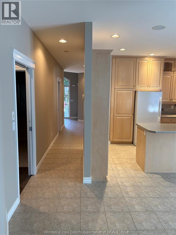 1465 Poisson, Tecumseh, Ontario  N8N 1T5 - Photo 14 - 26019029