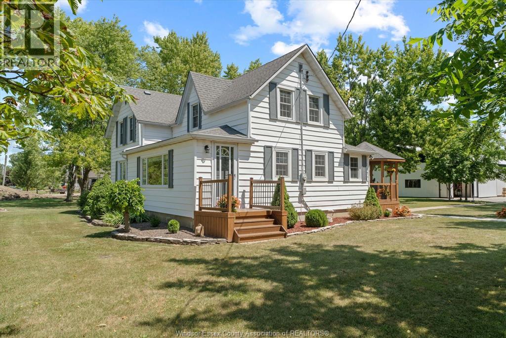 768 West Belle River Road, Lakeshore, Ontario  N8L 1N8 - Photo 1 - 26019068