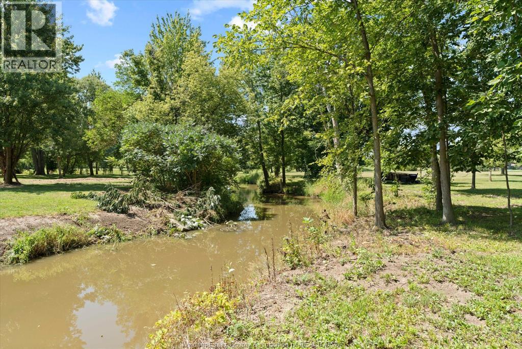 768 West Belle River Road, Lakeshore, Ontario  N8L 1N8 - Photo 34 - 26019068