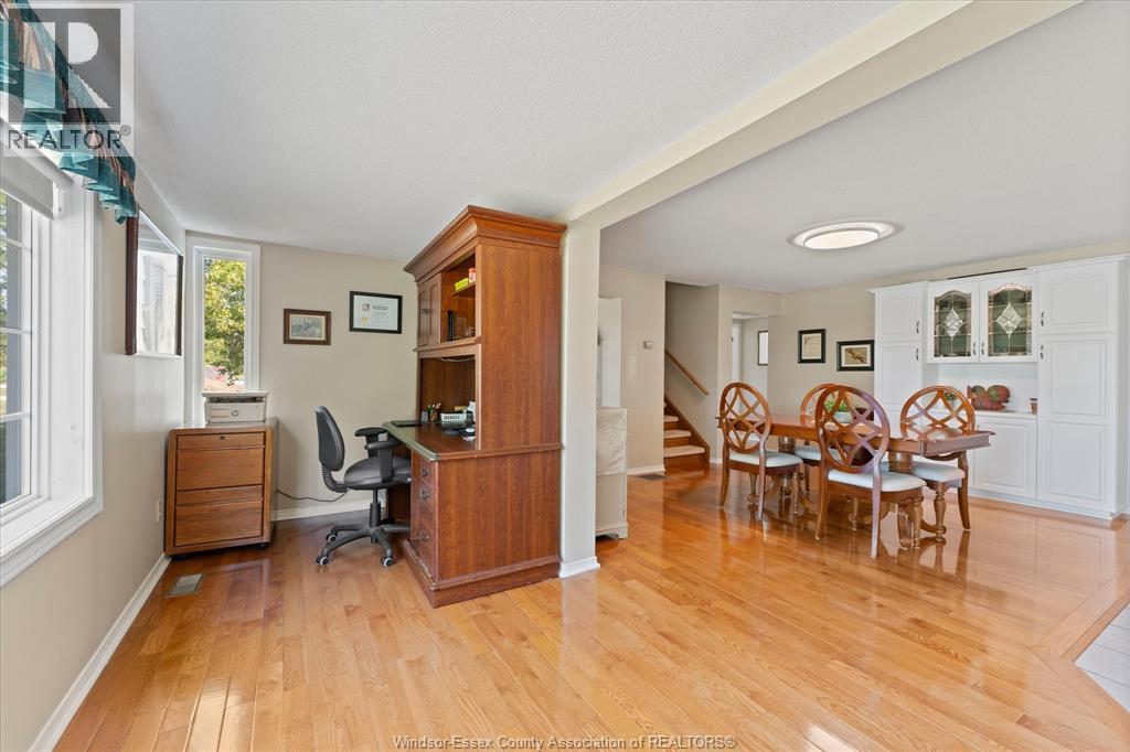 768 West Belle River Road, Lakeshore, Ontario  N8L 1N8 - Photo 4 - 26019068