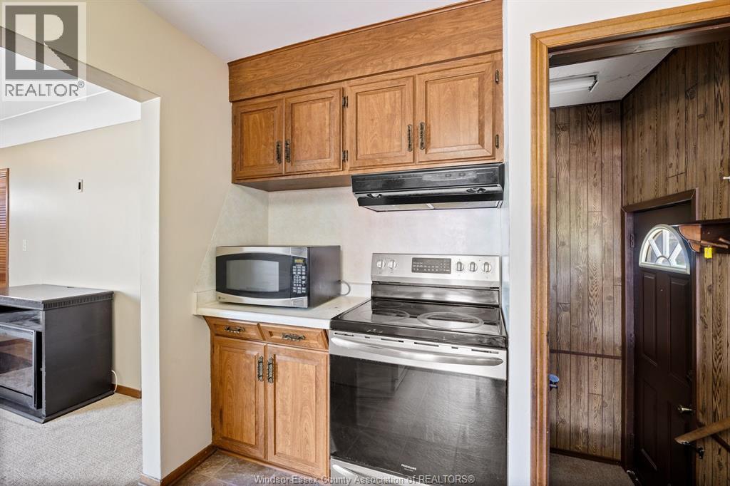12 Gladstone, Leamington, Ontario  N8H 2H5 - Photo 7 - 26019070