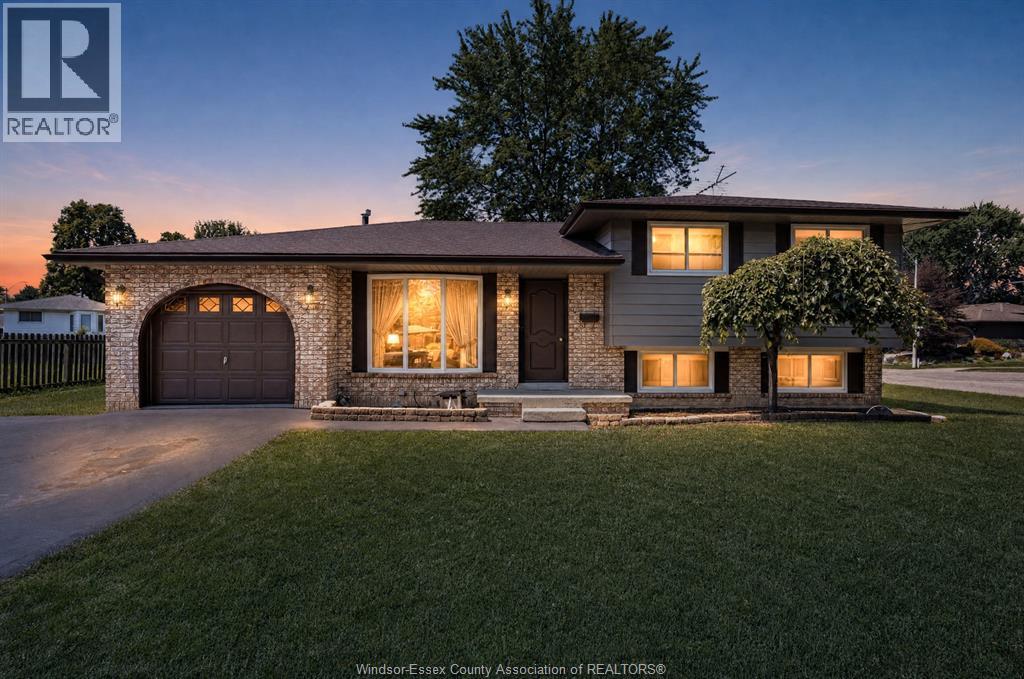 646 ESTATE PARK, Tecumseh, Ontario
