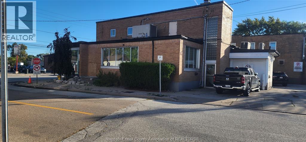 12201 Tecumseh Road East Unit# C, Tecumseh, Ontario  N8N 1M3 - Photo 1 - 26019083