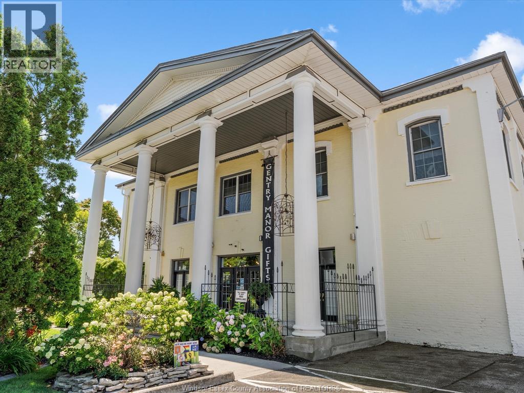 9 Park Street, Chatham, Ontario  N7M 3R1 - Photo 1 - 26018969