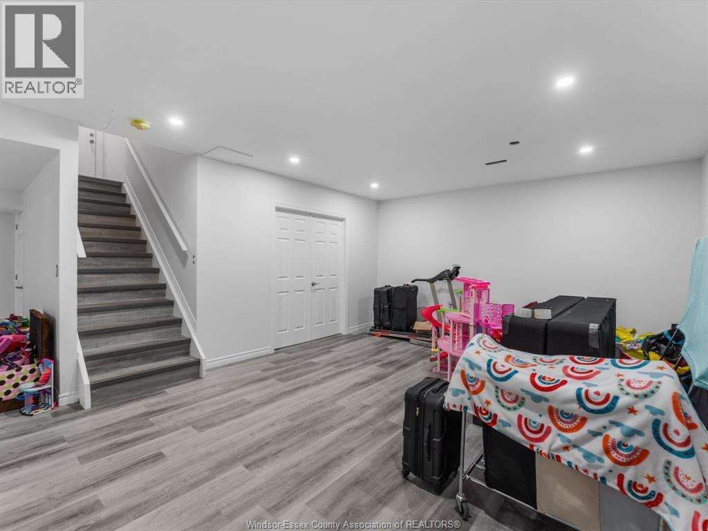 381 Tuscany, Tecumseh, Ontario  N8N 4W6 - Photo 24 - 26019084