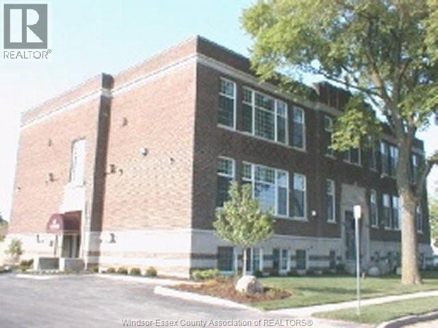 647 Irvine Avenue Unit# 301, Windsor, Ontario  N8X 2J4 - Photo 2 - 26019098