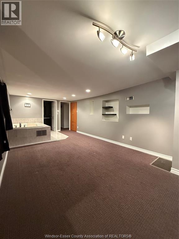 647 Irvine Avenue Unit# 301, Windsor, Ontario  N8X 2J4 - Photo 24 - 26019098