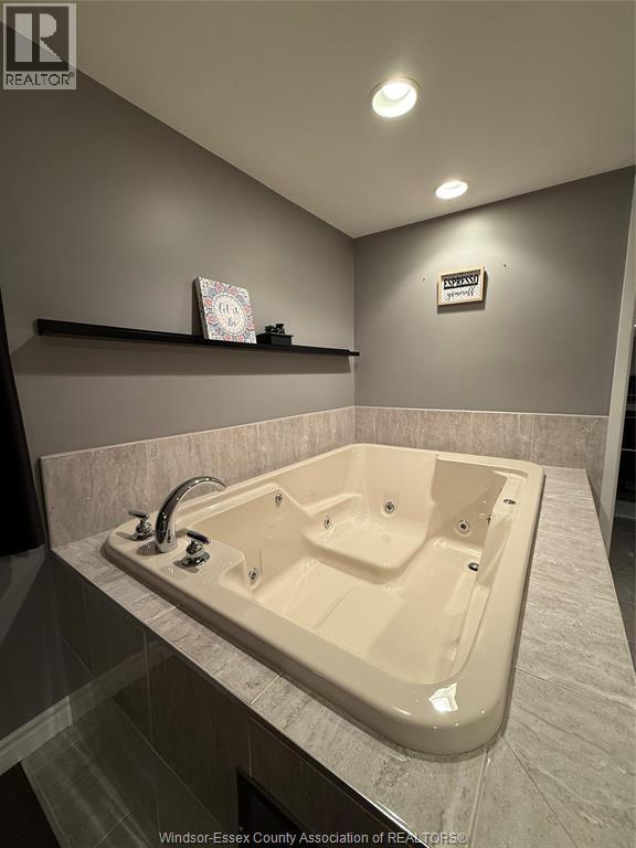 647 Irvine Avenue Unit# 301, Windsor, Ontario  N8X 2J4 - Photo 26 - 26019098