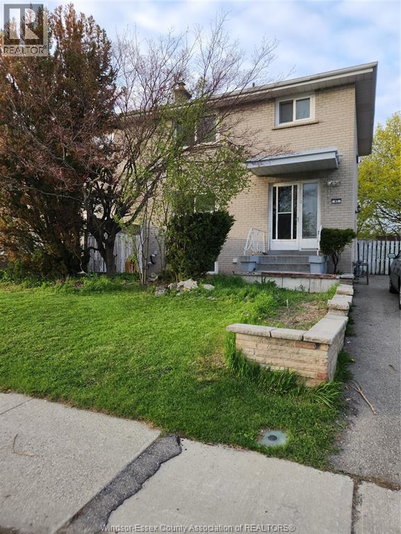45 Aloma Crescent, Brampton, Ontario  L6T 2N8 - Photo 1 - 26019100
