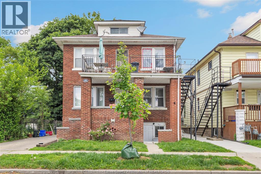 826 Jos Janisse Avenue, Windsor, Ontario  N8Y 3A8 - Photo 2 - 26019063