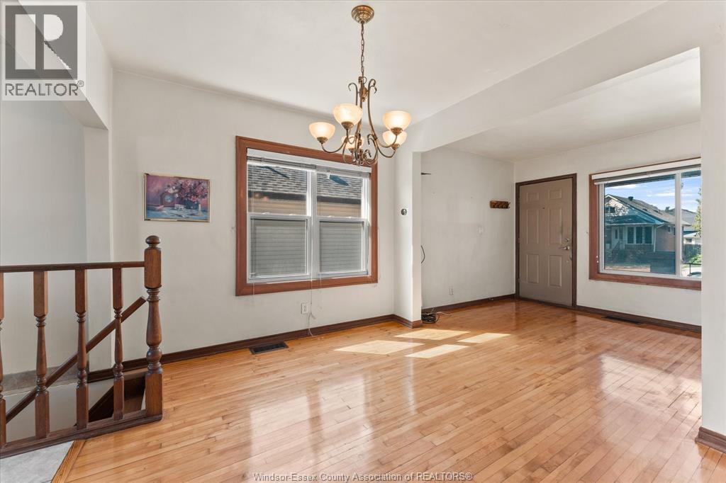 1768 Hall Avenue, Windsor, Ontario  N8W 2L4 - Photo 6 - 26019104