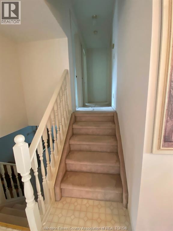 1087 Brookview Crescent, Windsor, Ontario  N8W 5H3 - Photo 6 - 26019050