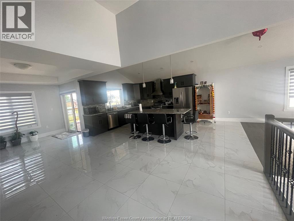 112 Kingsbridge Drive Unit# Upper, Amherstburg, Ontario  N9V 4B6 - Photo 5 - 26019088