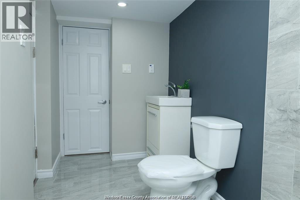 935 Langlois Avenue Unit# Lower, Windsor, Ontario  N9A 2H2 - Photo 15 - 26019008