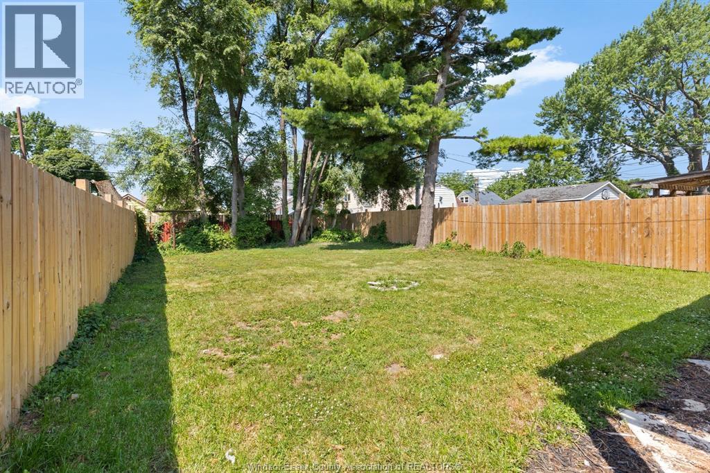 2293 Marentette, Windsor, Ontario  N8W 2C2 - Photo 18 - 26019034