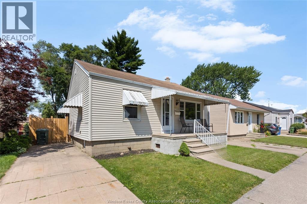 2293 Marentette, Windsor, Ontario  N8W 2C2 - Photo 3 - 26019034