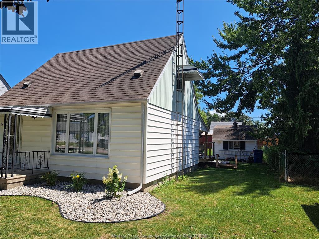51 Crawford Avenue, Tilbury, Ontario  N0P 2L0 - Photo 3 - 26018182