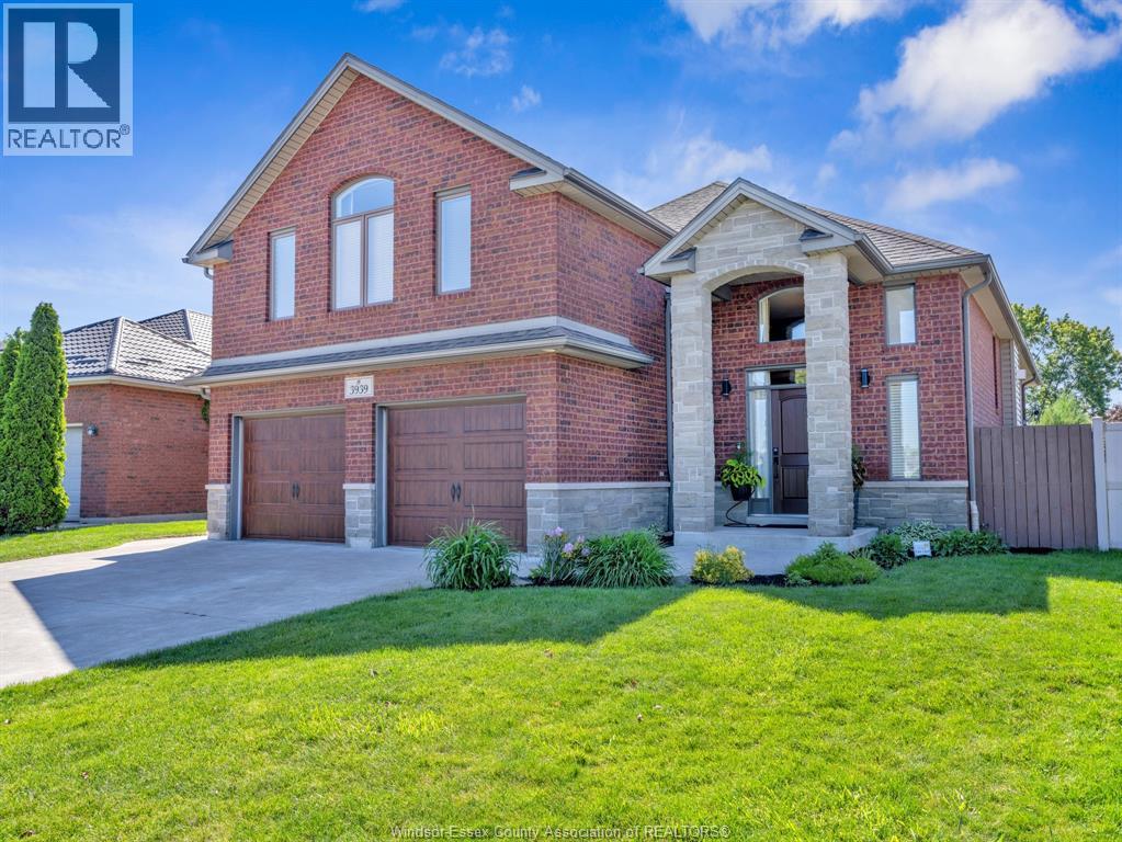 3939 Wildwood Drive, Windsor, Ontario  N8R 2L4 - Photo 3 - 26019128