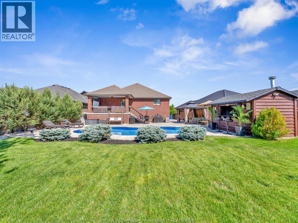 3939 Wildwood Drive, Windsor, Ontario  N8R 2L4 - Photo 38 - 26019128