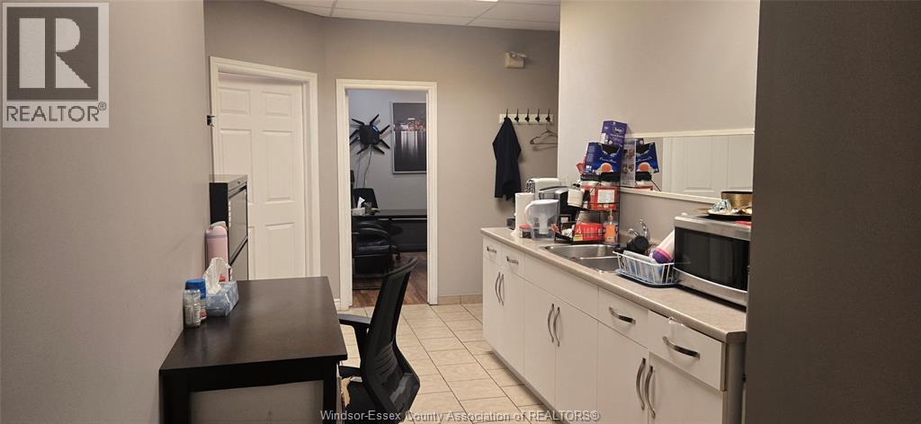 321 Tecumseh Road East Unit# 5, Windsor, Ontario  N8X 2R5 - Photo 12 - 26019133