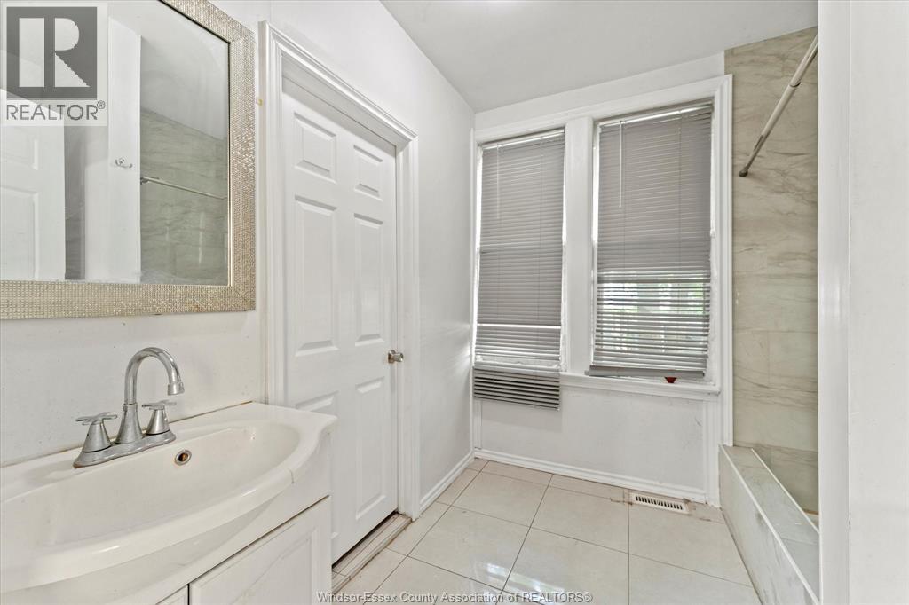691 Windermere Road, Windsor, Ontario  N8Y 3E2 - Photo 13 - 26019138