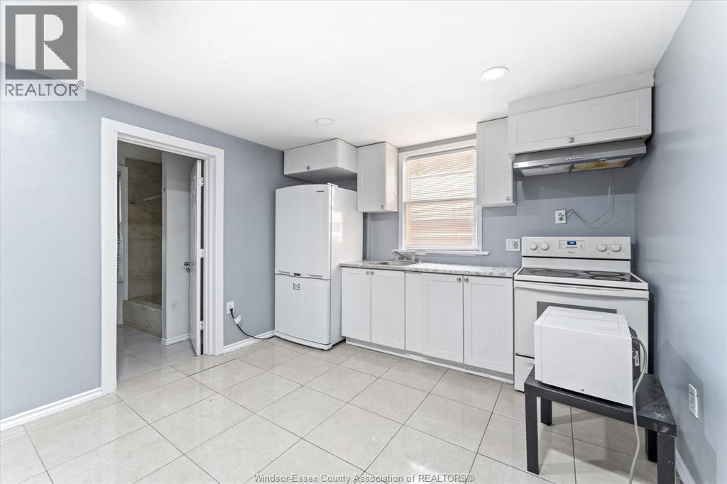 691 Windermere Road, Windsor, Ontario  N8Y 3E2 - Photo 4 - 26019138