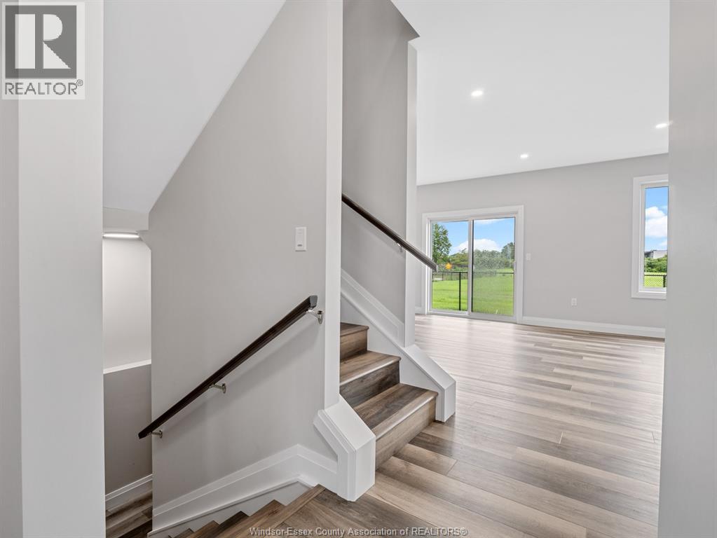 113 Eagle Street, Leamington, Ontario  N8H 0G5 - Photo 4 - 26019144