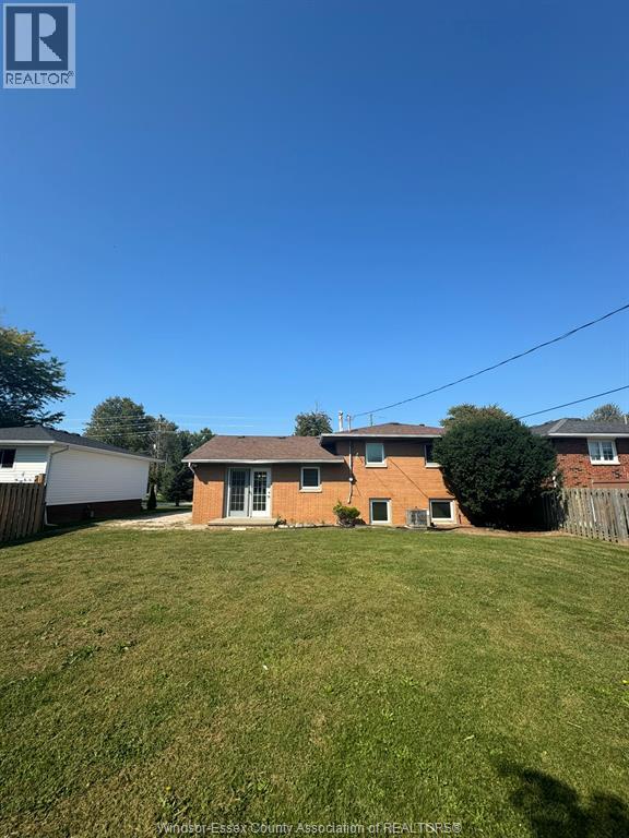 1860 Service Road, Kingsville, Ontario  N0P 2G0 - Photo 31 - 26019141