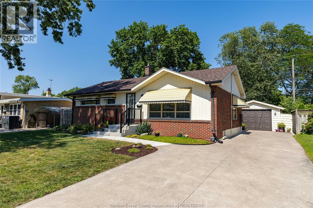 3640 Charlevoix AVENUE, Windsor, Ontario