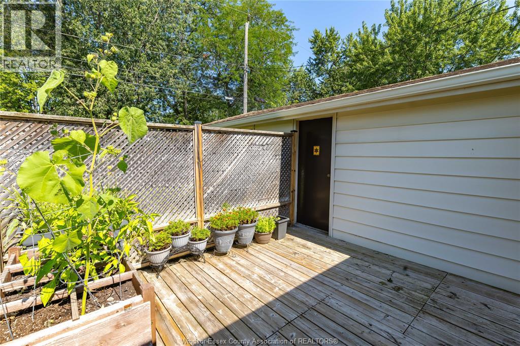 3640 Charlevoix Avenue, Windsor, Ontario  N9E 3B3 - Photo 10 - 26018659