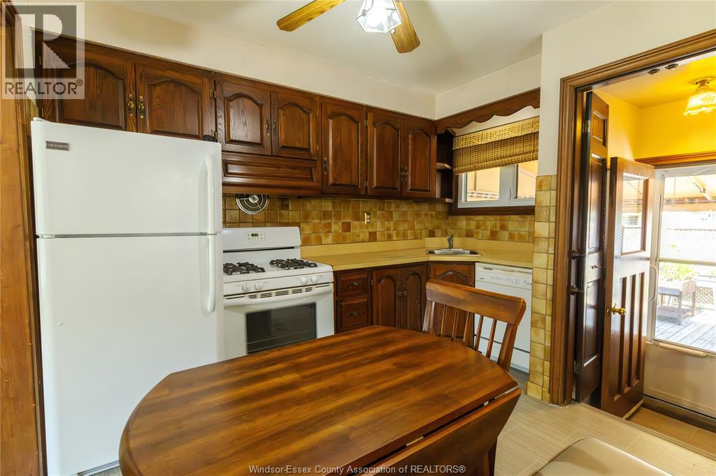3640 Charlevoix Avenue, Windsor, Ontario  N9E 3B3 - Photo 19 - 26018659