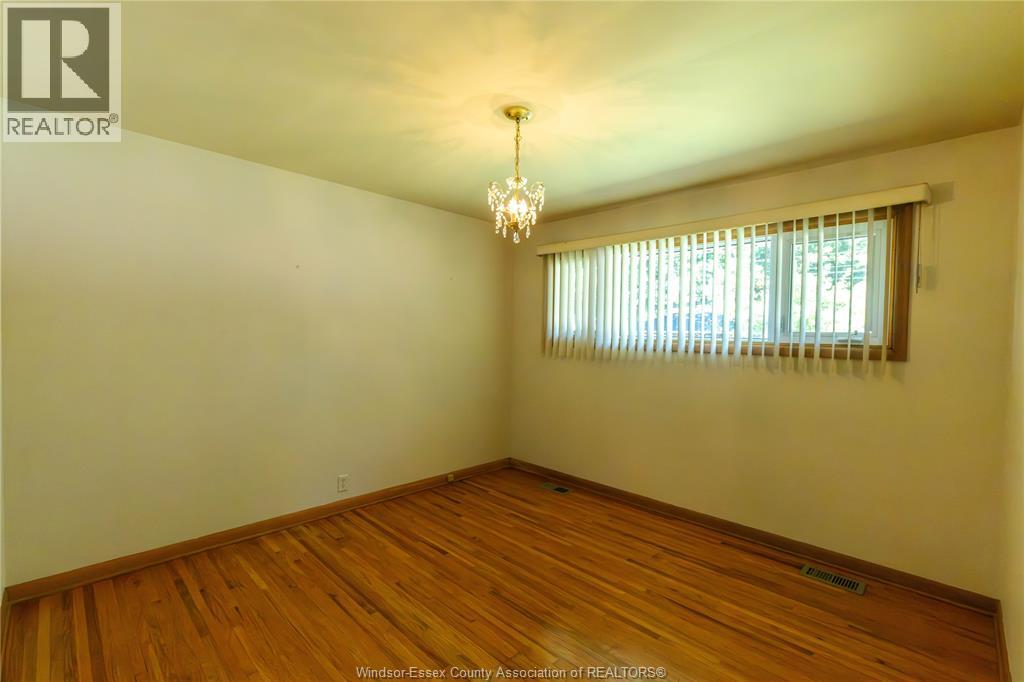 3640 Charlevoix Avenue, Windsor, Ontario  N9E 3B3 - Photo 27 - 26018659