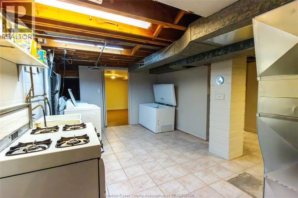 3640 Charlevoix Avenue, Windsor, Ontario  N9E 3B3 - Photo 39 - 26018659