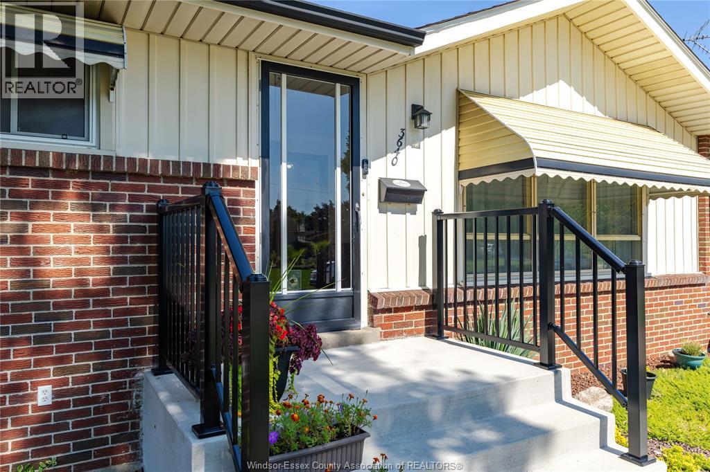 3640 Charlevoix Avenue, Windsor, Ontario  N9E 3B3 - Photo 5 - 26018659