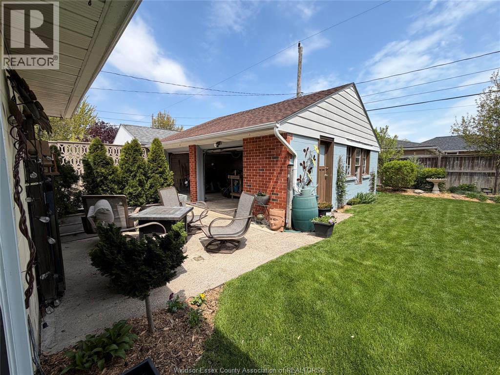 858 Laporte, Windsor, Ontario  N8S 3R4 - Photo 23 - 26019154