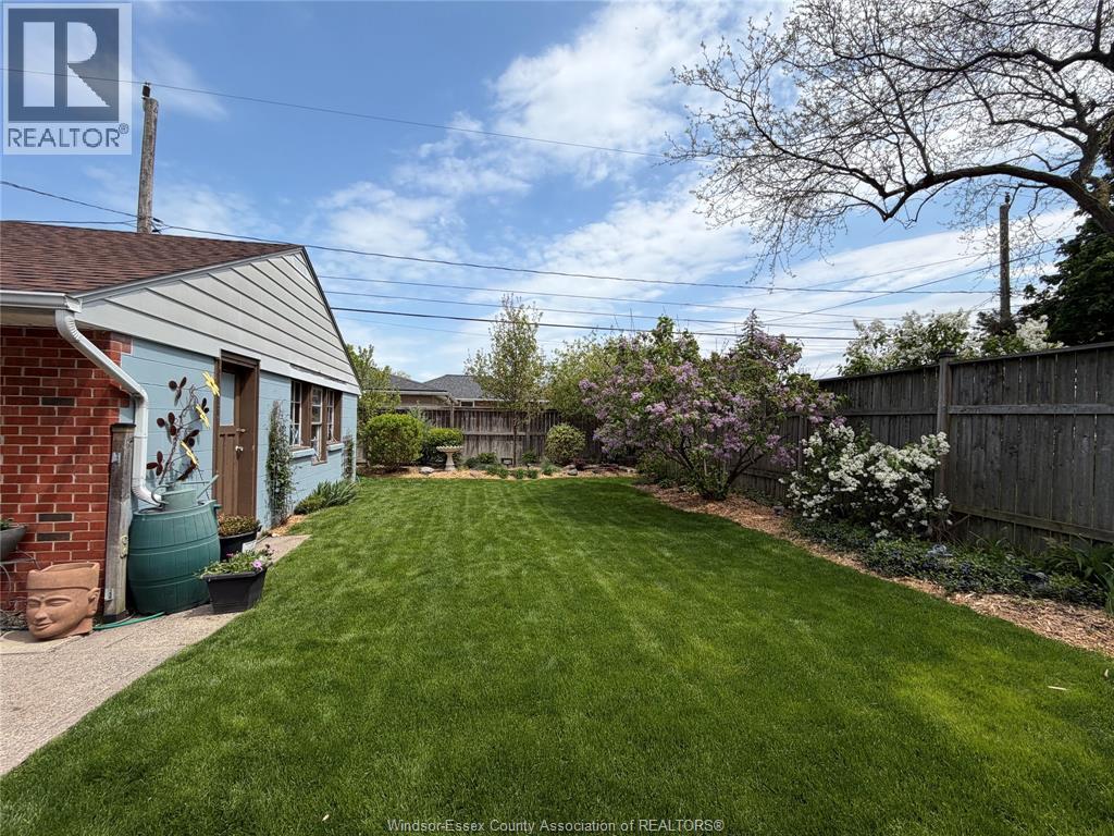 858 Laporte, Windsor, Ontario  N8S 3R4 - Photo 24 - 26019154