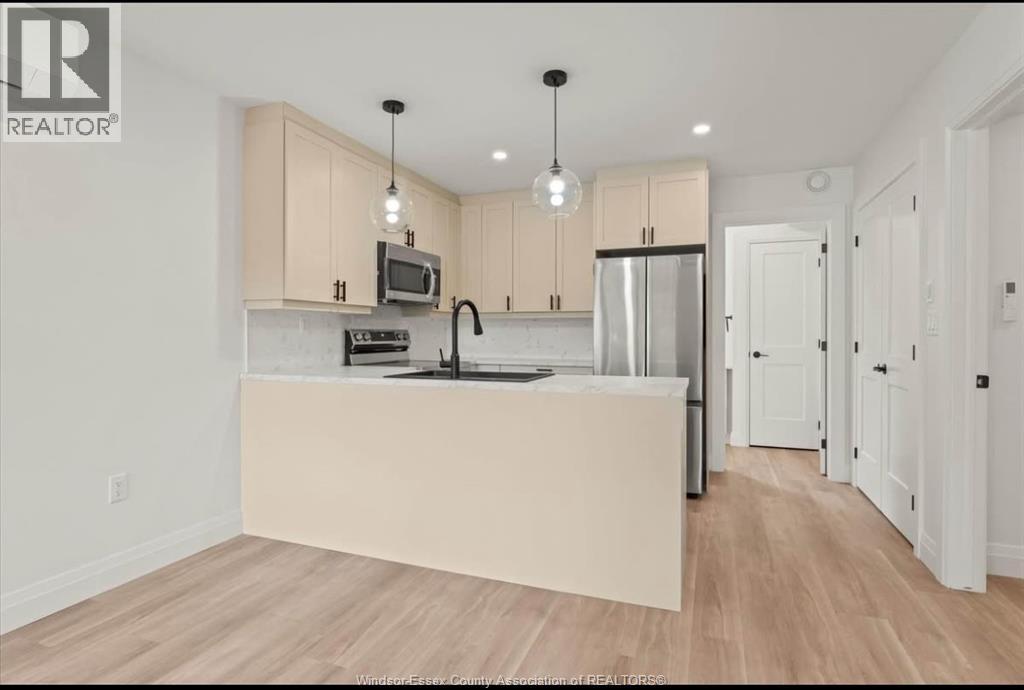 1287 Aubin Road Unit# Upper, Windsor, Ontario  N8Y 4E4 - Photo 5 - 26019058