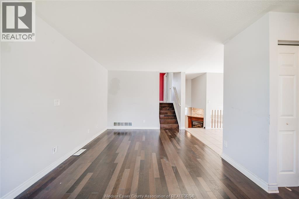 1465 Foster Avenue, Windsor, Ontario  N8W 5P8 - Photo 5 - 26018979