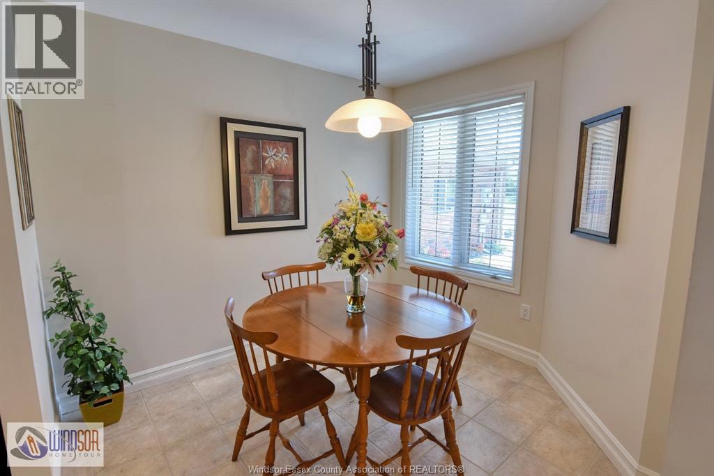 1664 Naples, Lasalle, Ontario  N9J 3Y9 - Photo 12 - 26019163