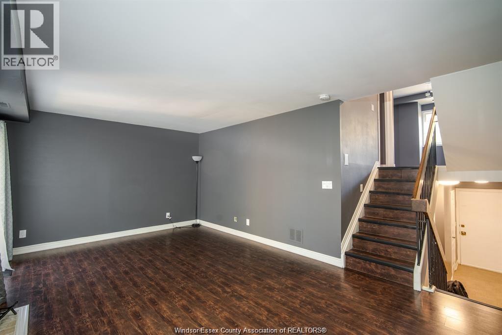 3925 Riverside Drive, Windsor, Ontario  N8Y 1B1 - Photo 2 - 26019160