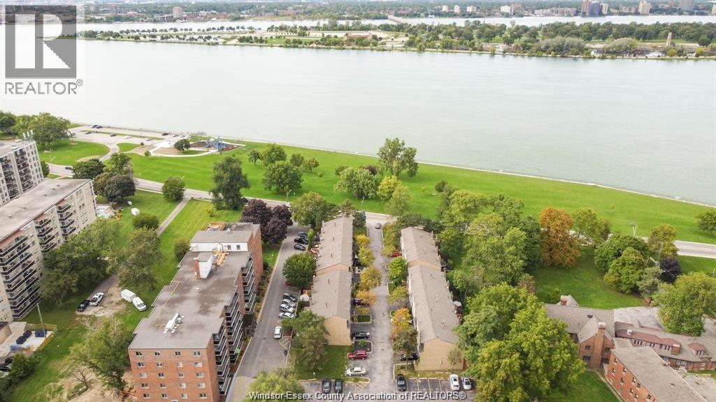 3925 Riverside Drive, Windsor, Ontario  N8Y 1B1 - Photo 27 - 26019160
