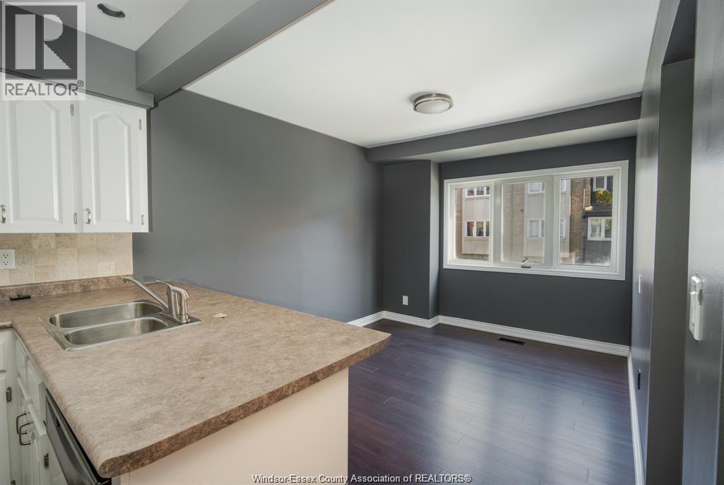 3925 Riverside Drive, Windsor, Ontario  N8Y 1B1 - Photo 4 - 26019160