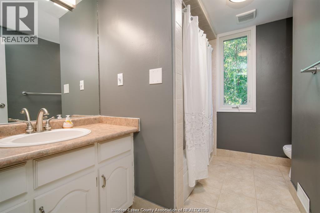 3925 Riverside Drive, Windsor, Ontario  N8Y 1B1 - Photo 6 - 26019160