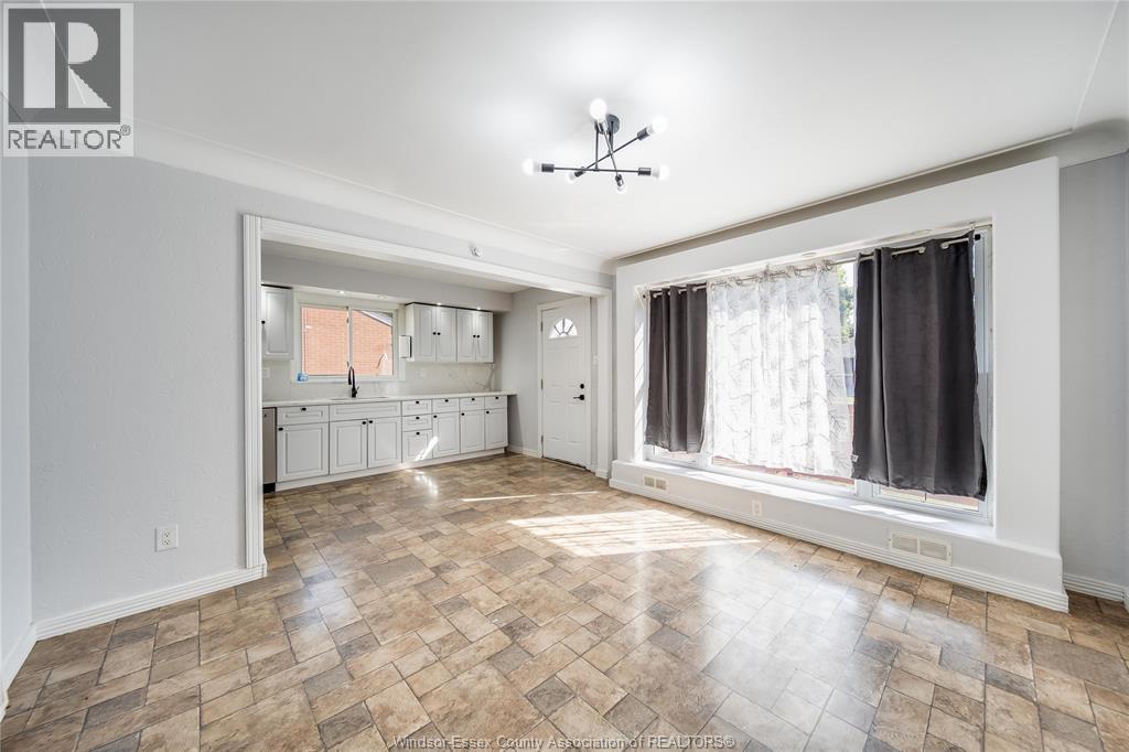 1153 Harrison, Windsor, Ontario  N9C 3J4 - Photo 6 - 26018745