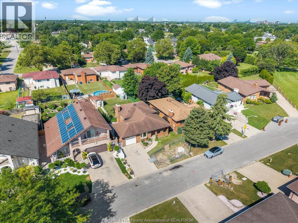 2787 Lionel Drive, Windsor, Ontario  N8X 4X2 - Photo 41 - 26019157