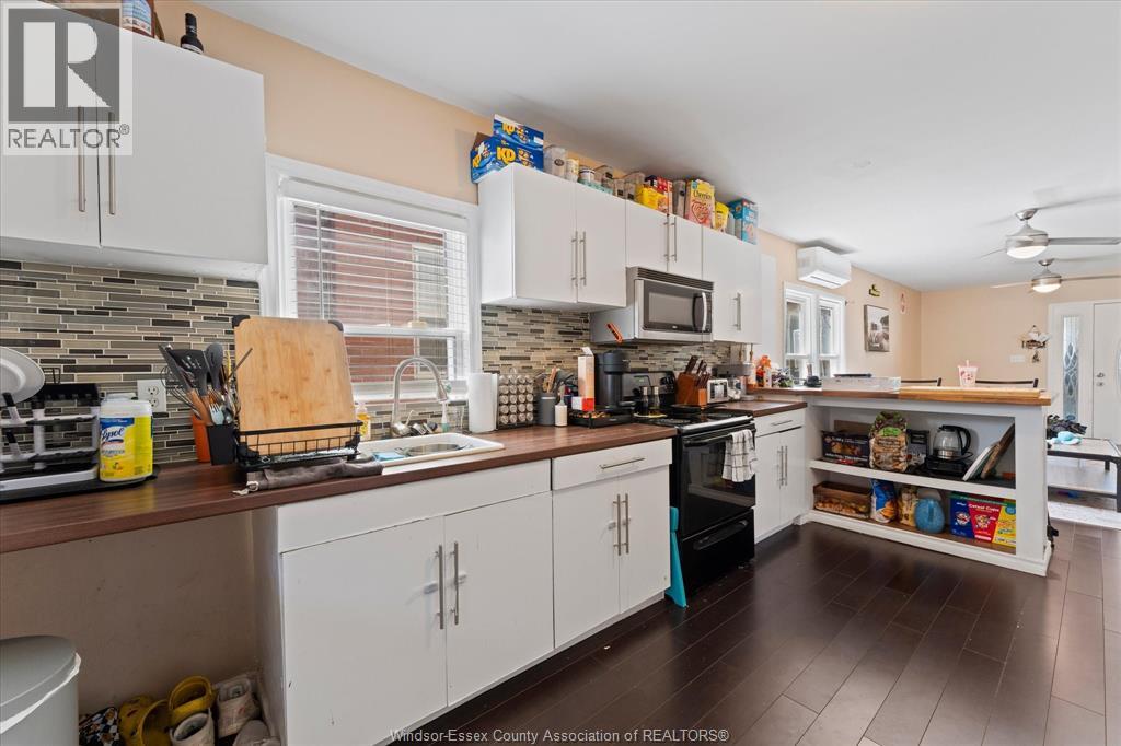 1564 Langlois Avenue, Windsor, Ontario  N8X 4M2 - Photo 9 - 26019152