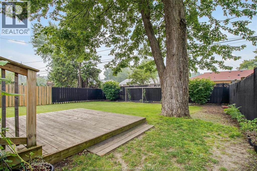 2759 Mckay Avenue, Windsor, Ontario  N9E 2P7 - Photo 43 - 26019118