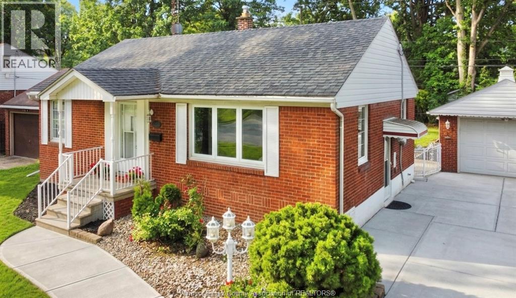 3365 Curry Avenue, Windsor, Ontario  N9E 2T4 - Photo 2 - 26019079