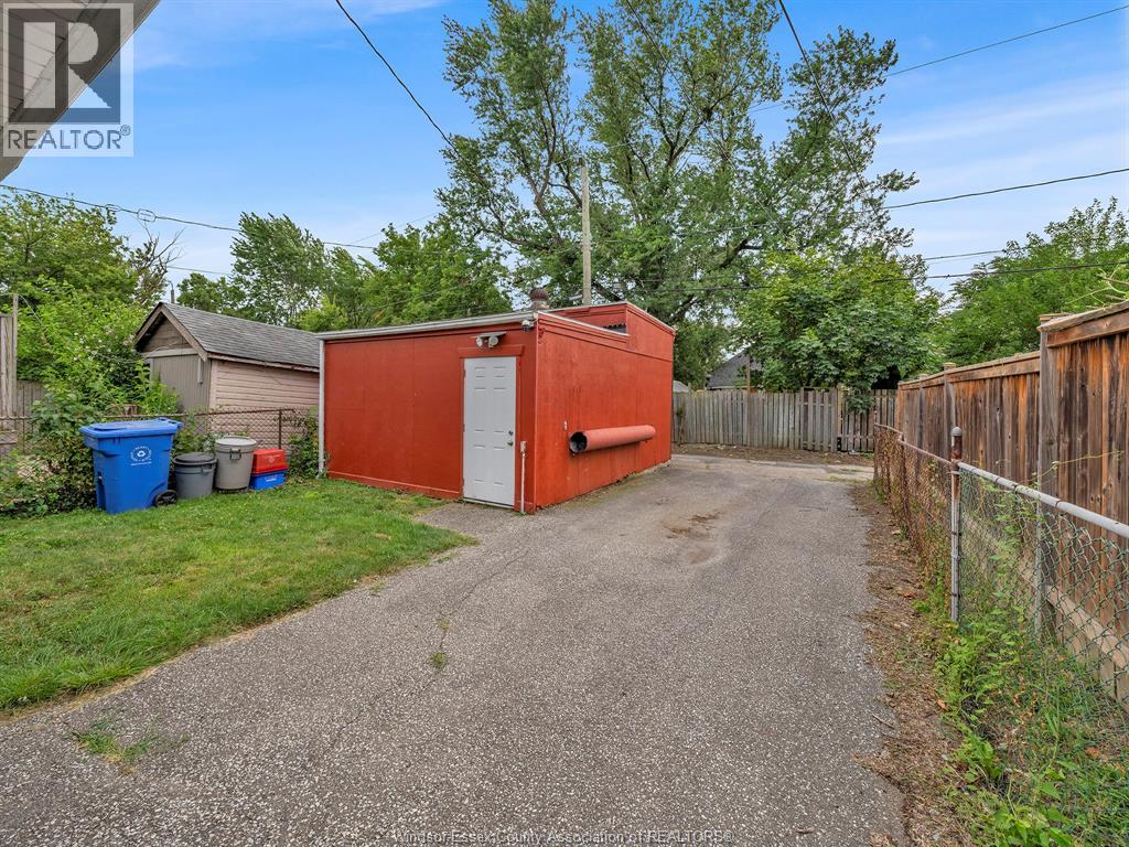 489 Mckay, Windsor, Ontario  N9B 1Z7 - Photo 34 - 26019173