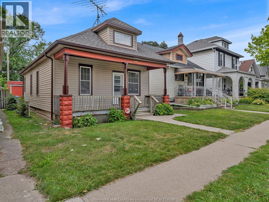 489 Mckay, Windsor, Ontario  N9B 1Z7 - Photo 6 - 26019173